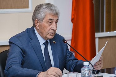 Депутаты рассмотрят более 50 вопросов